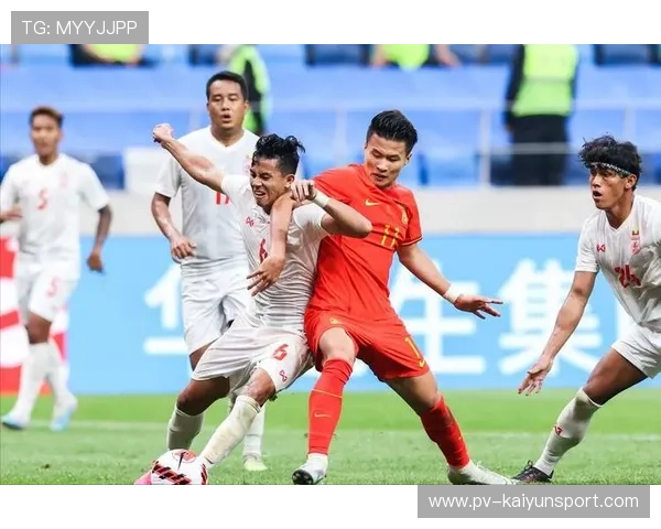 新国足4比0大胜：胜利背后的荣耀与期待