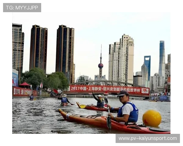 皮划艇世界杯：多次翻船成名场面