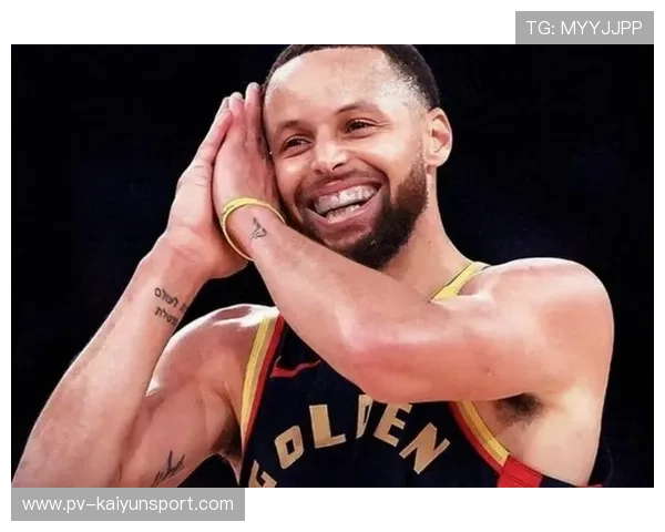 库里连中三分,金州外线火力直接点燃 库里连中三分,金州外线火力直接点燃